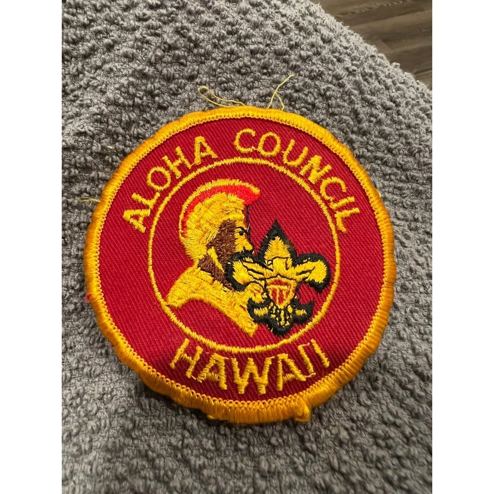 Vintage Cub Scouts BSA Wallet Koin-Bank Coin Holder & Worldly Council Patch